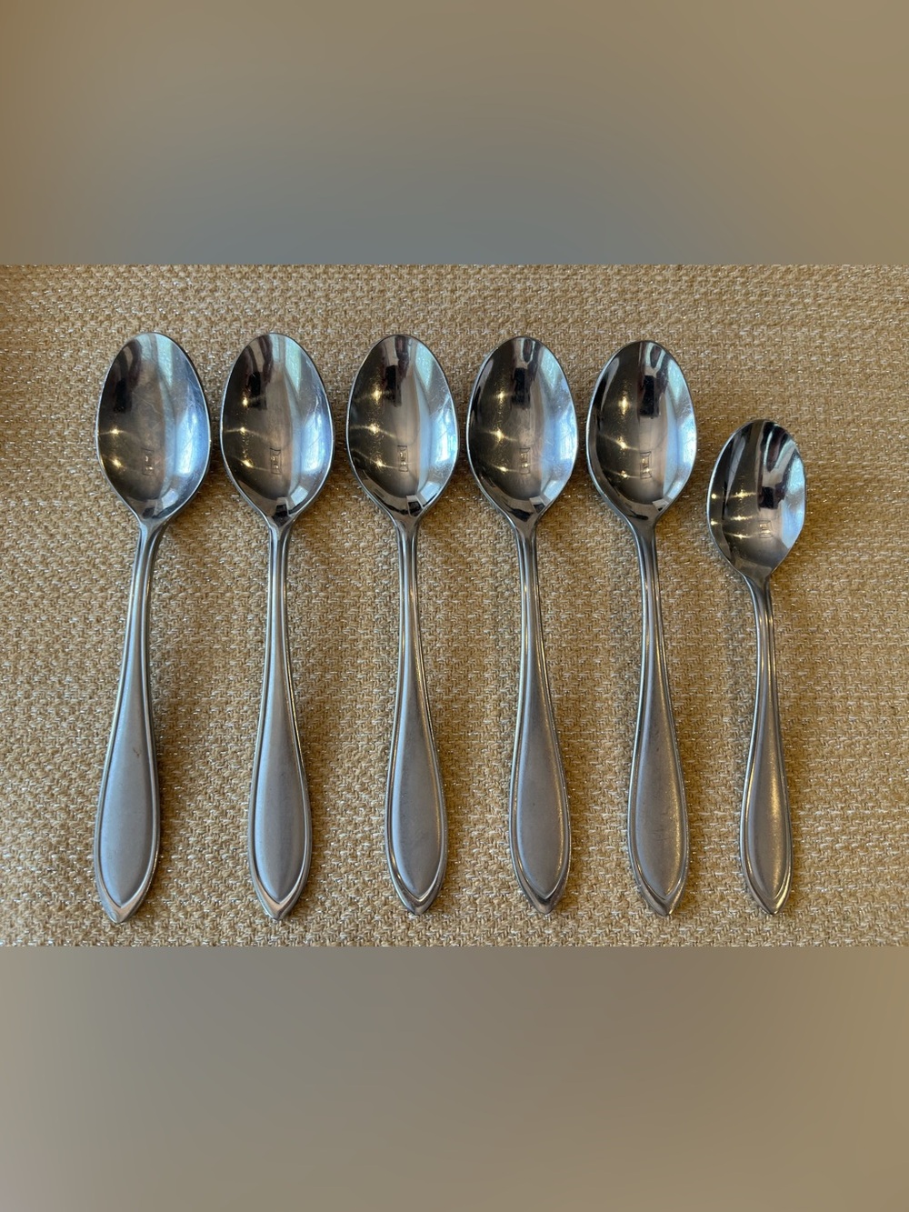 Yardena (Stainless) by CAMBRIDGE Soup Spoons*